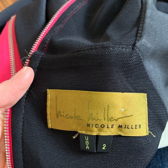 Nicole Miller Black Shift Dress Pink Zipper - Picture 4 of 4